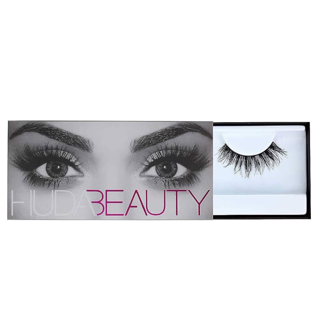 مژه طبیعی و سبک هدی بیوتی Samantha Lash