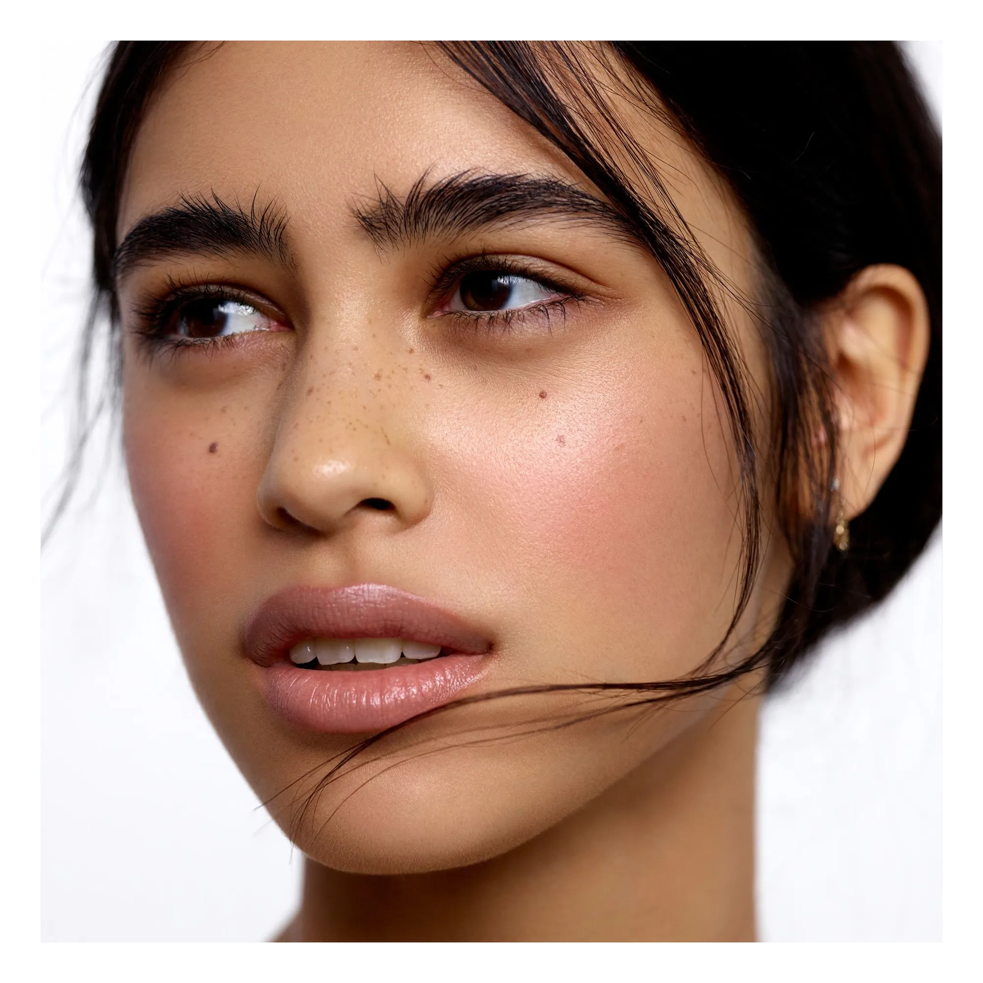 رژگونه رزاینک Blush Divine رنگ Heliotrope