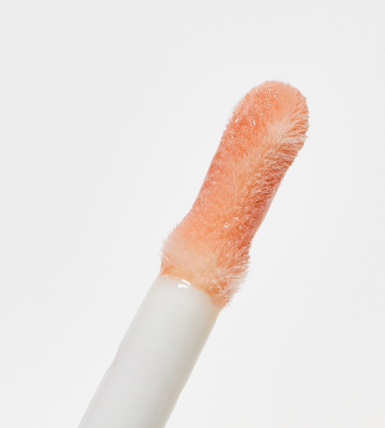 لیپ‌گلاس مرطوب‌کننده کلینیک رنگ ایرکیس 07 با اپلیکاتور دقیق