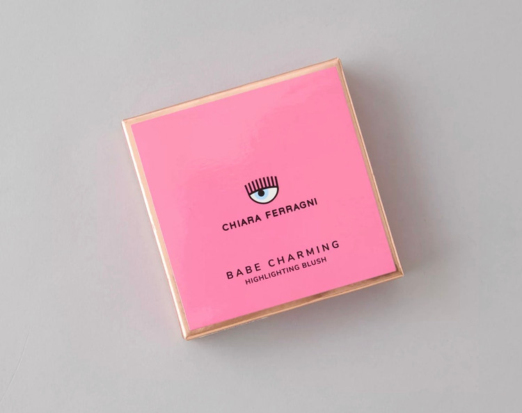 رژگونه هایلایتر کیارا فراگنی مدل Babe Charming شماره 01 فولسایز ۸.۵ گرم